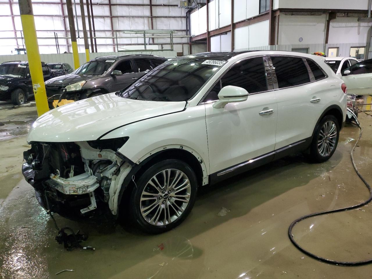 2017 Lincoln MKX - Image 1