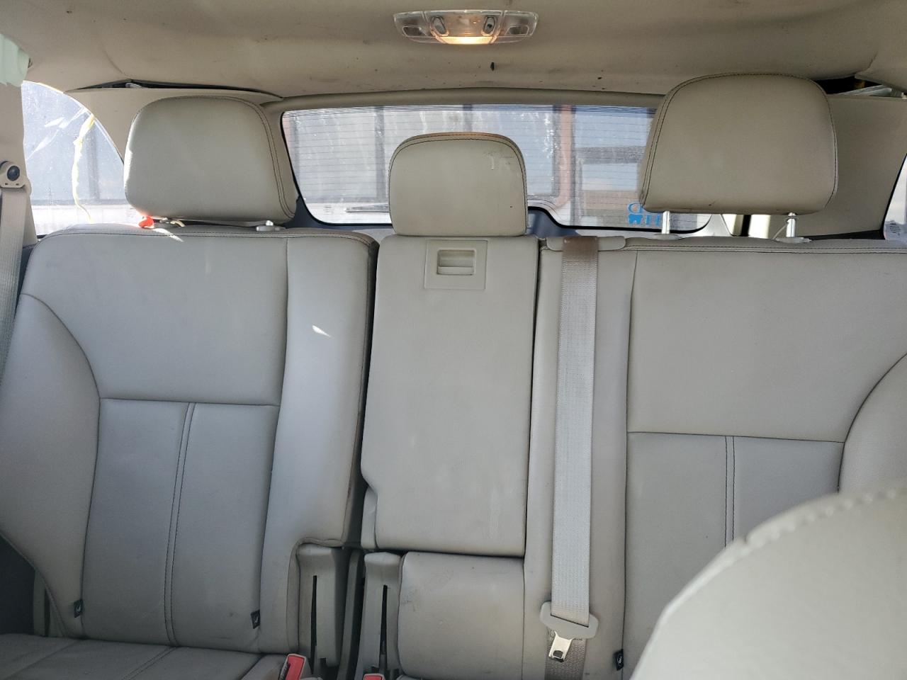 2011 Ford Edge - Image 10