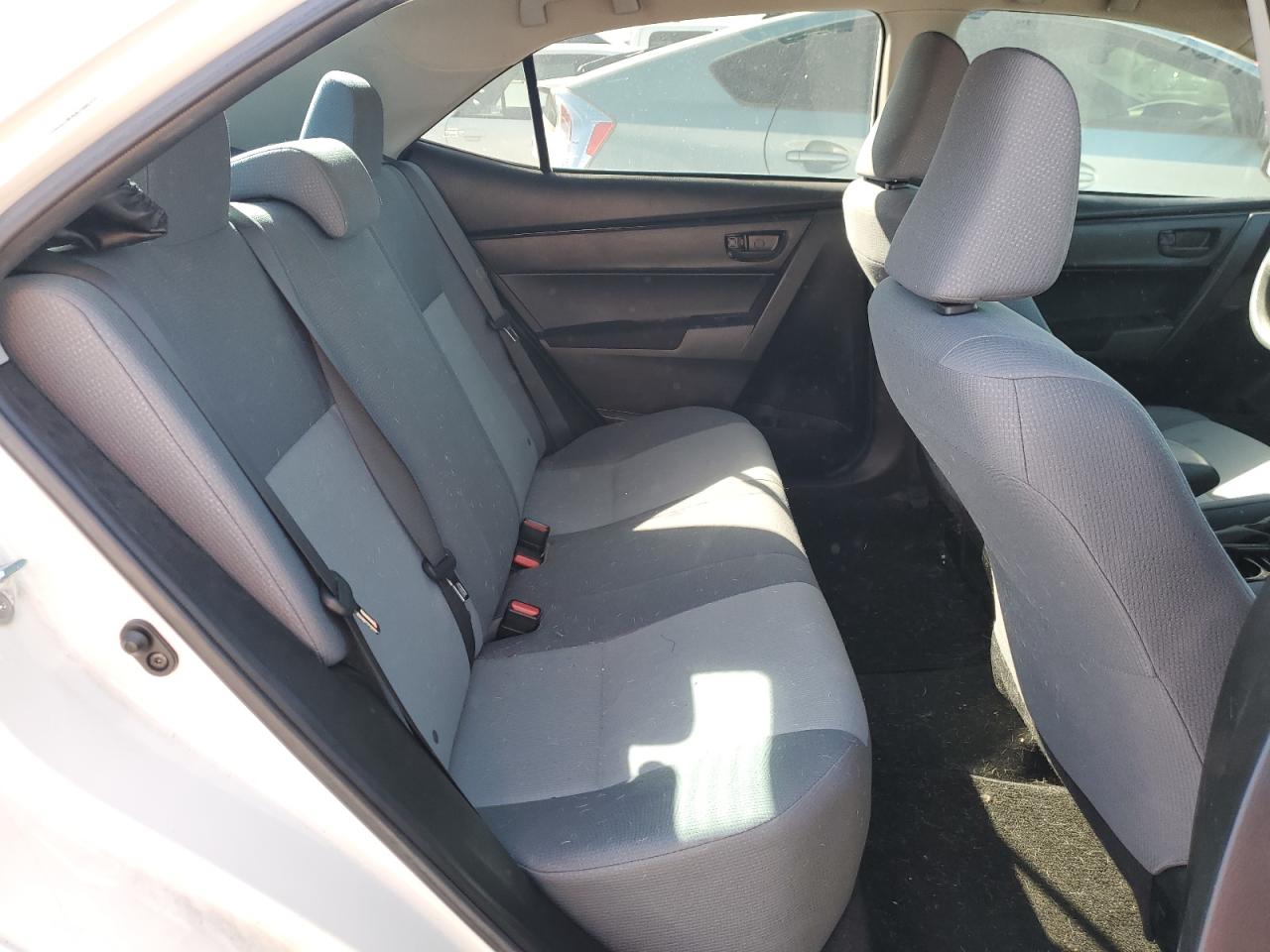 2017 Toyota Corolla - Image 10