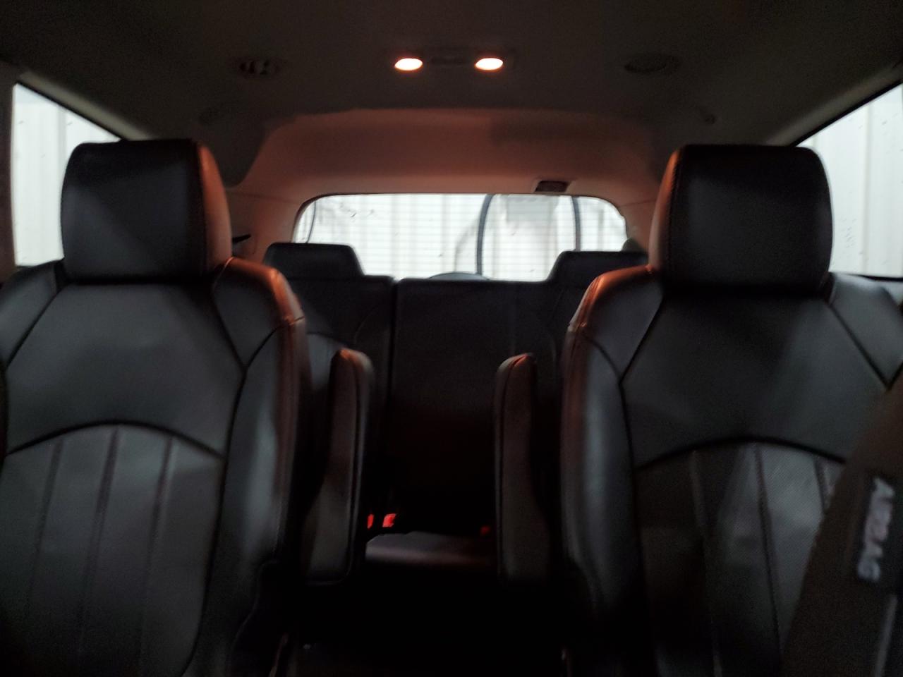 2016 Buick Enclave - Image 10