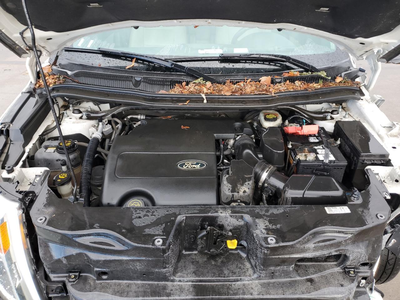 2015 Ford Explorer - Image 13