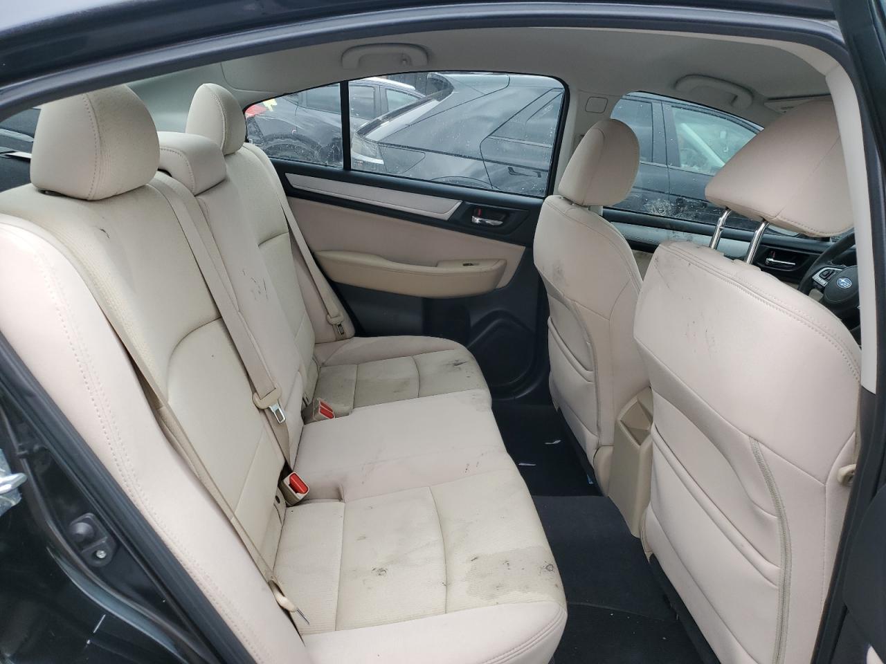 2015 Subaru Legacy - Image 10