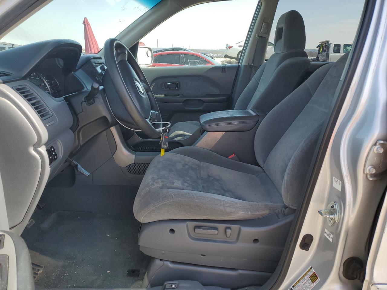 2004 Honda Pilot - Image 7