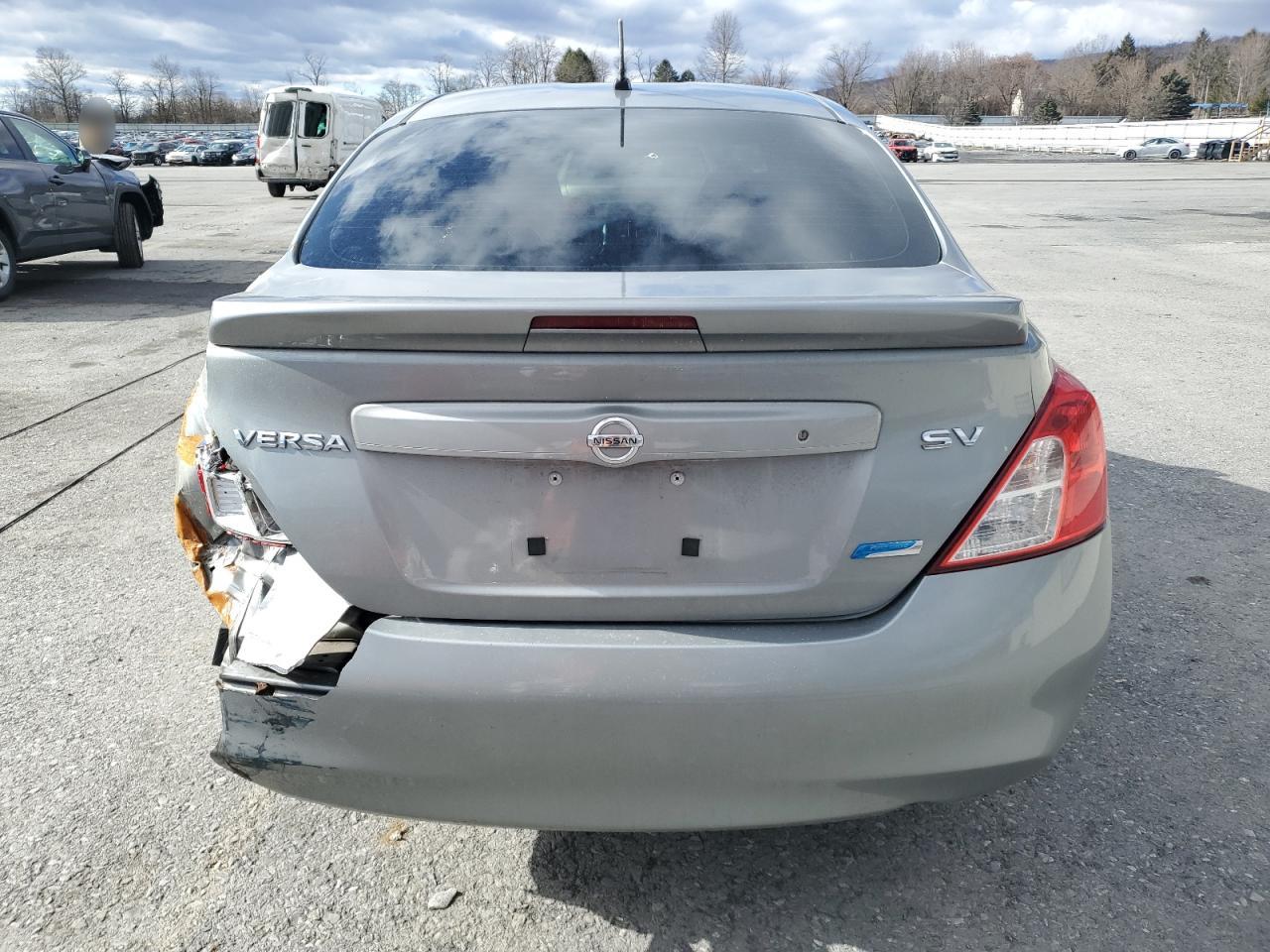 2013 Nissan Versa - Image 6