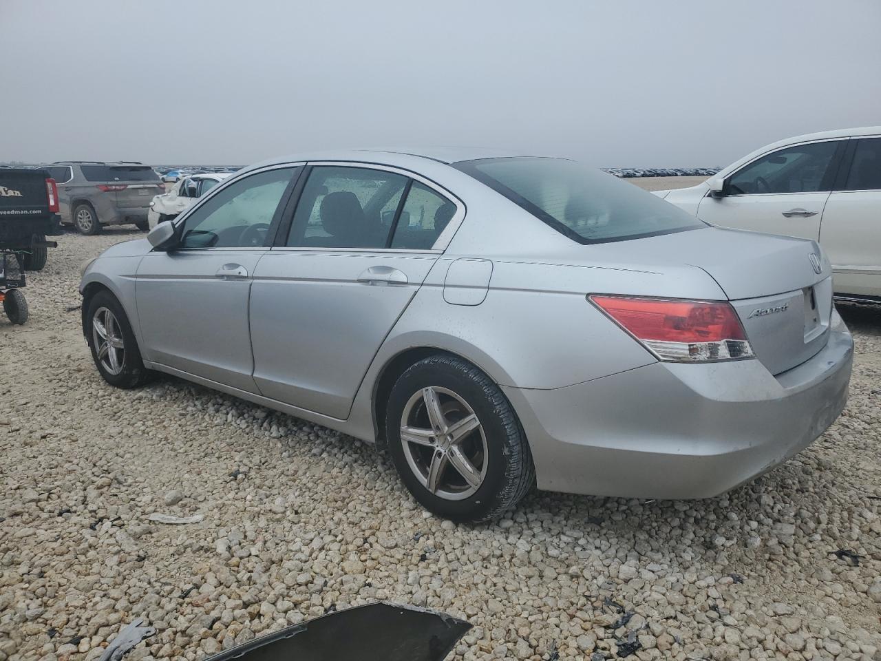 2009 Honda Accord - Image 2