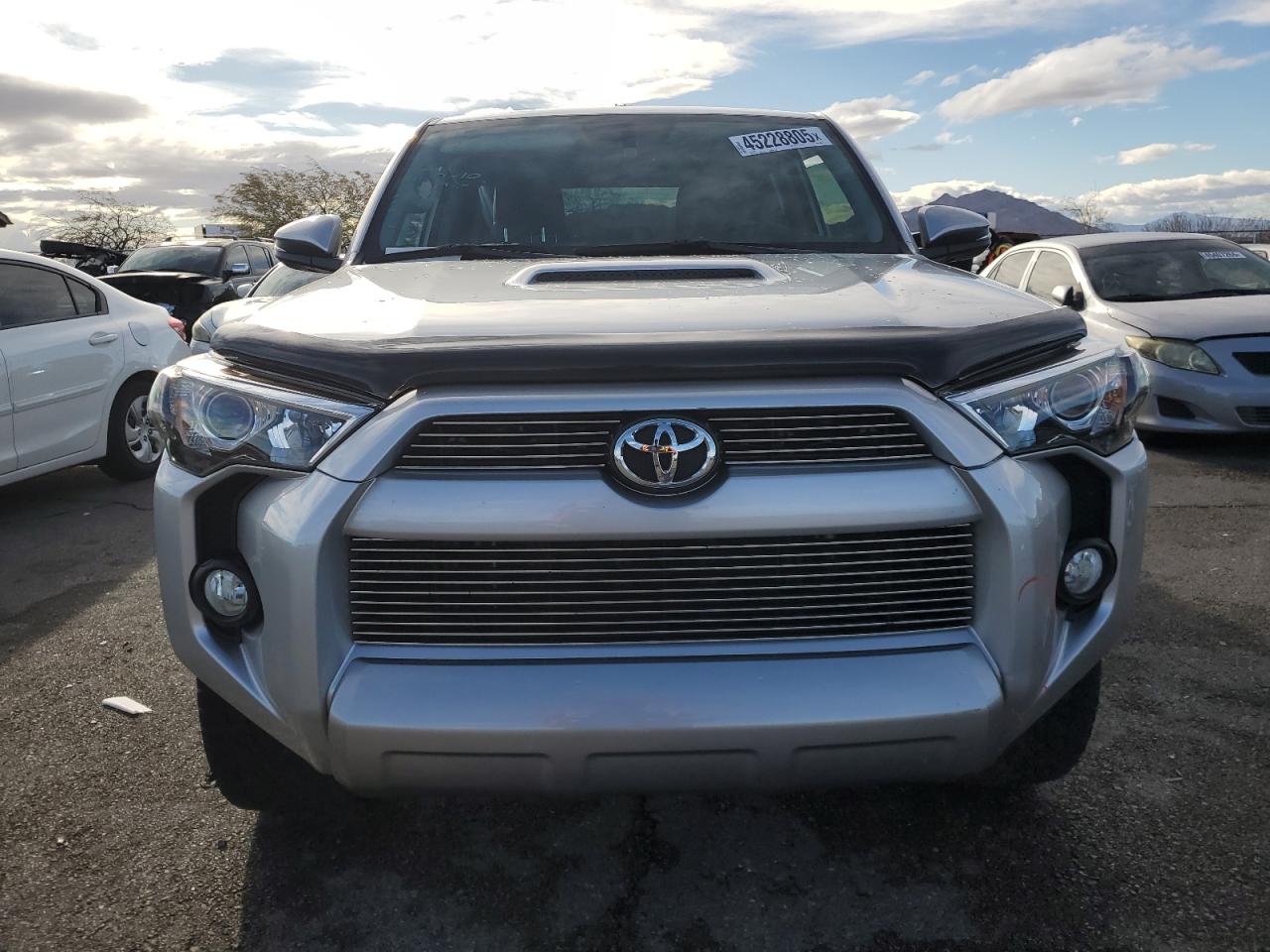 2016 Toyota 4Runner - Image 5
