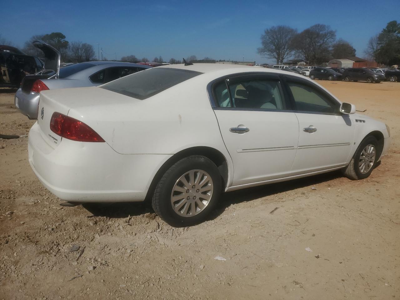 2008 Buick Lucerne - Image 3