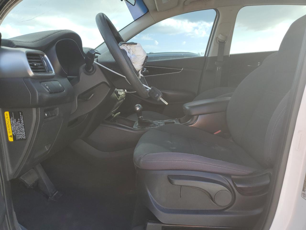 2018 Kia Sorento - Image 7