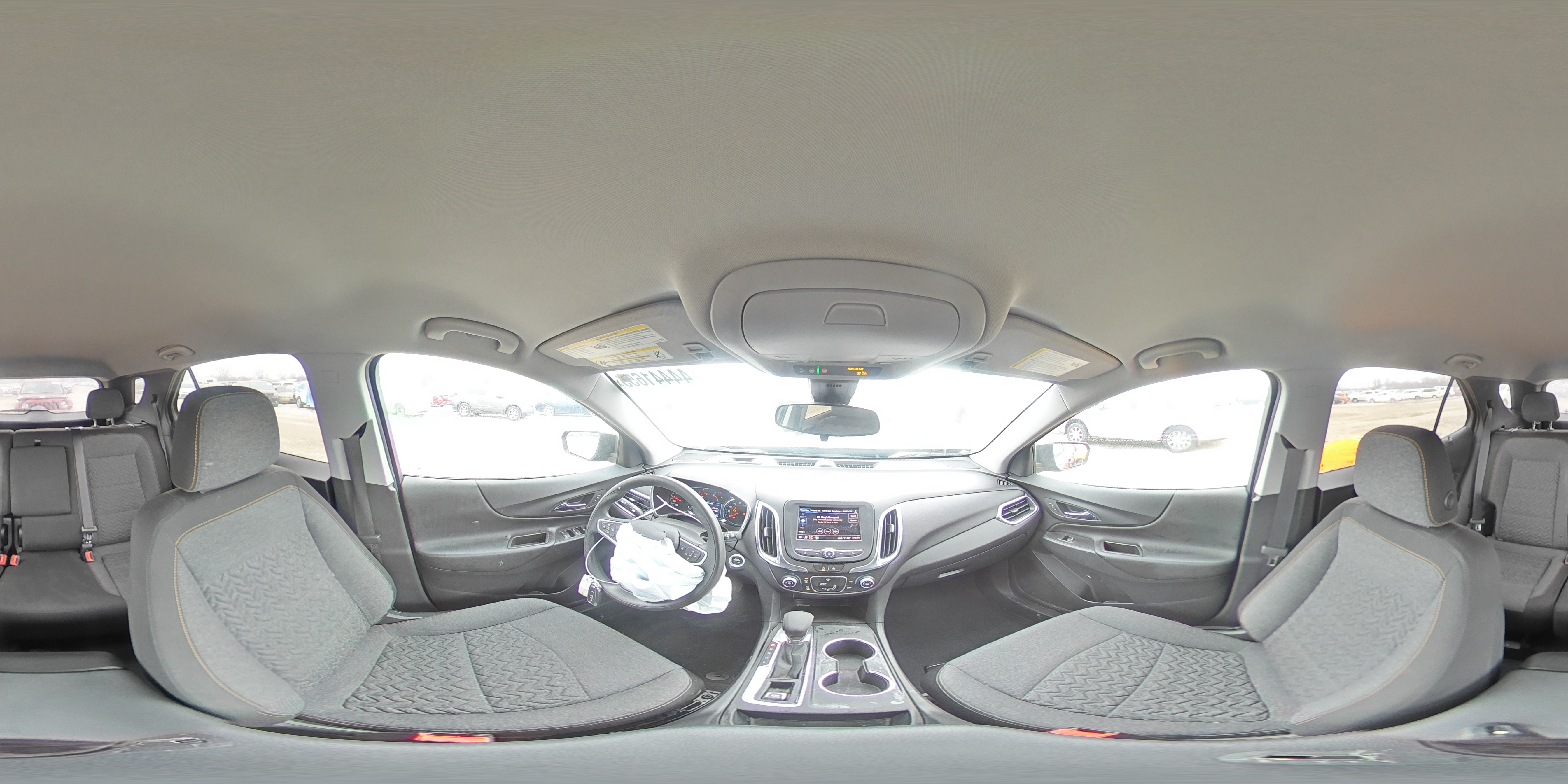 2022 Chevrolet Equinox - Image 14