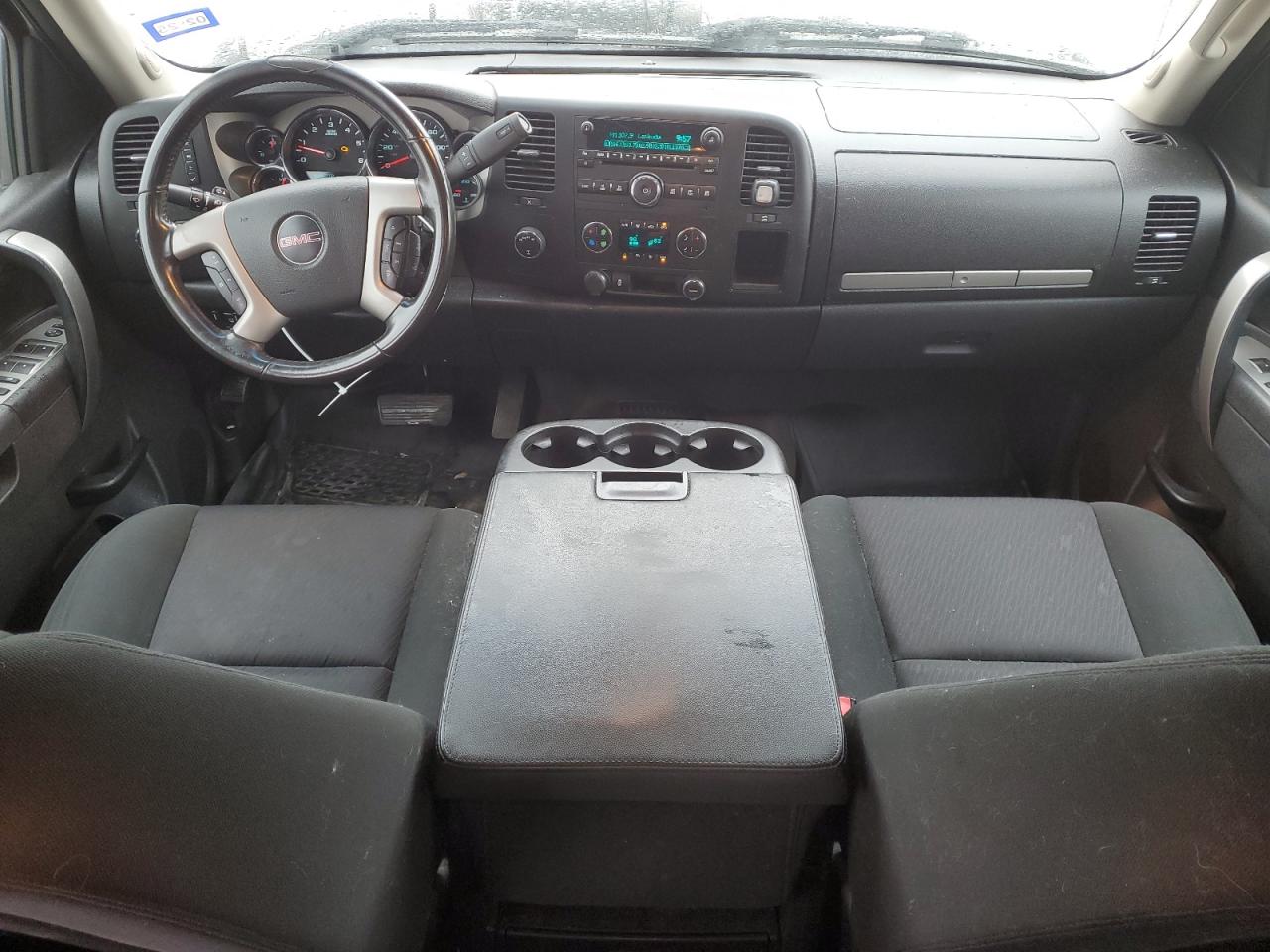 2013 GMC Sierra - Image 8