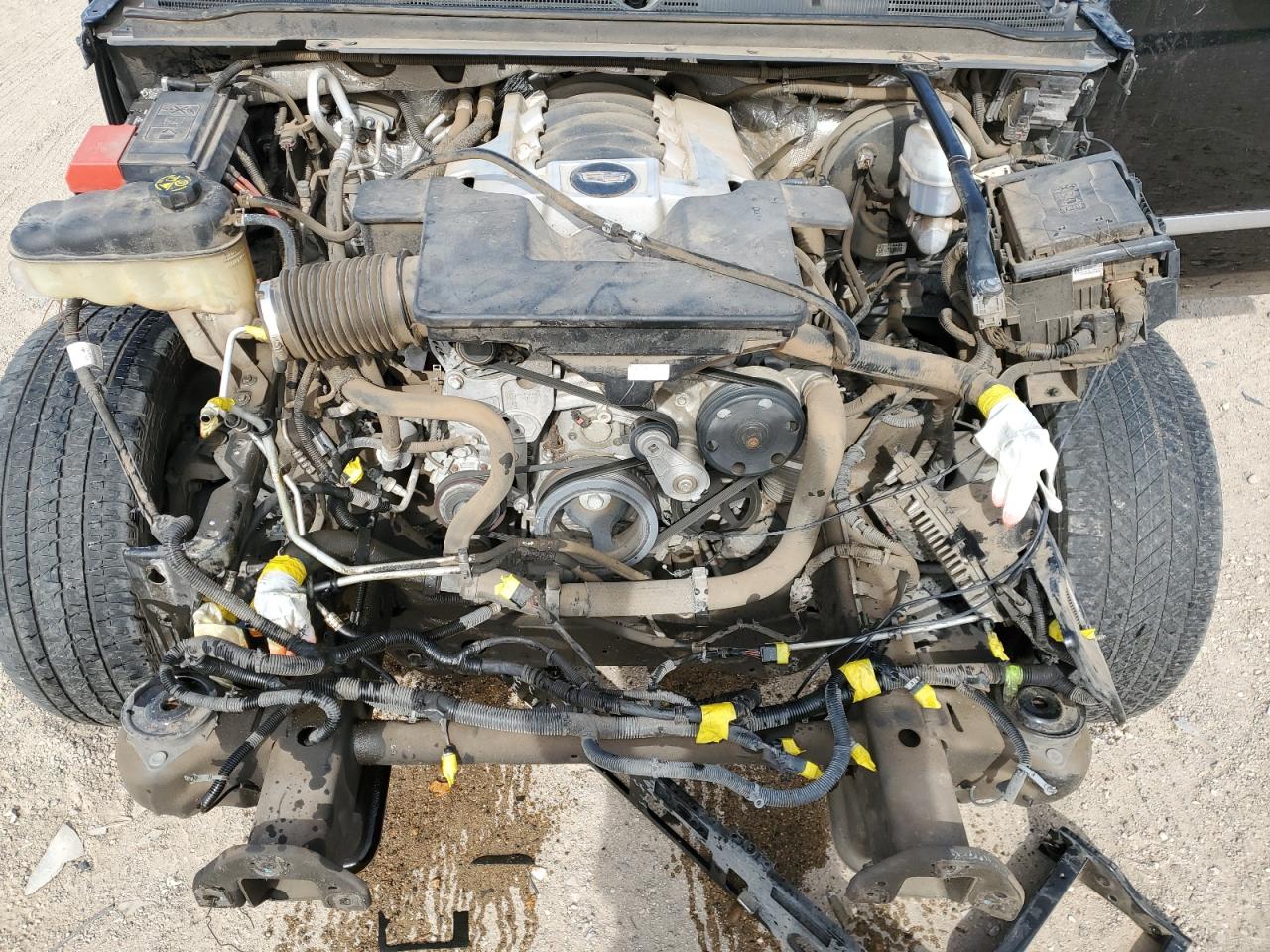 2017 Cadillac Escalade - Image 12
