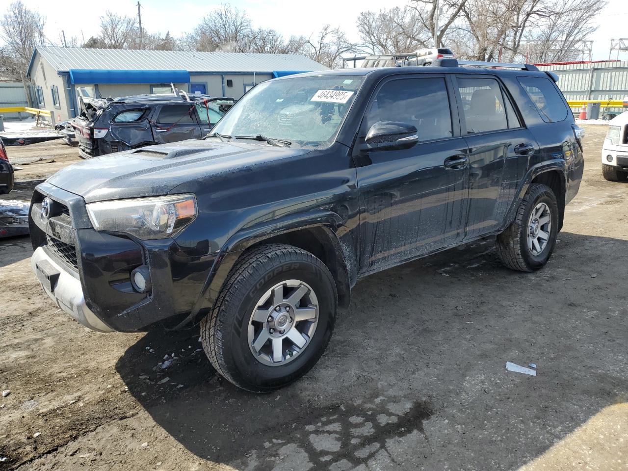 Wichita, KS에서 판매 중인 2015 Toyota 4Runner Sr5 - Side