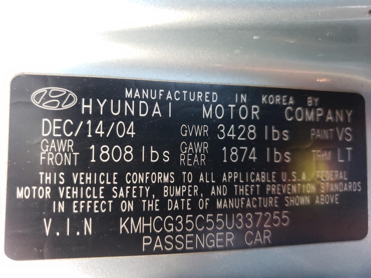 2005 Hyundai Accent - Image 14