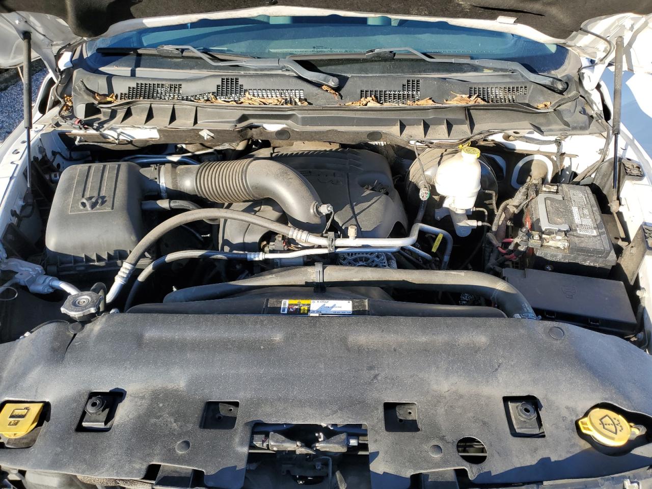 2016 RAM 1500 - Image 11