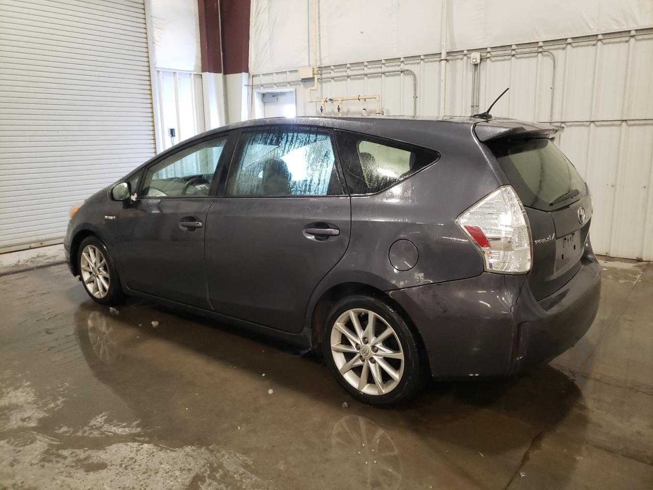 2013 Toyota Prius - Image 2