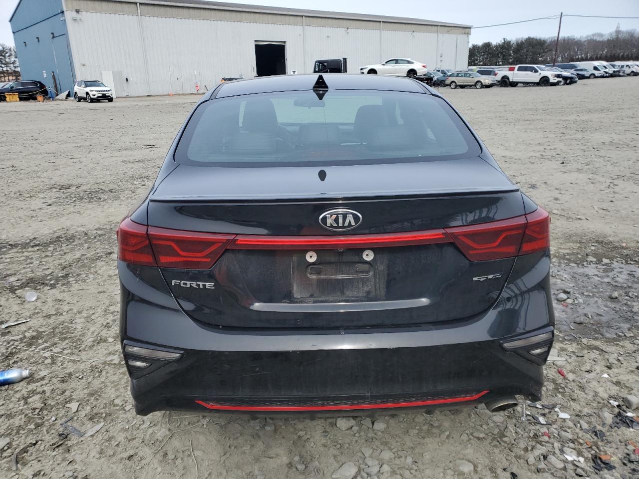 2020 Kia Forte - Image 6