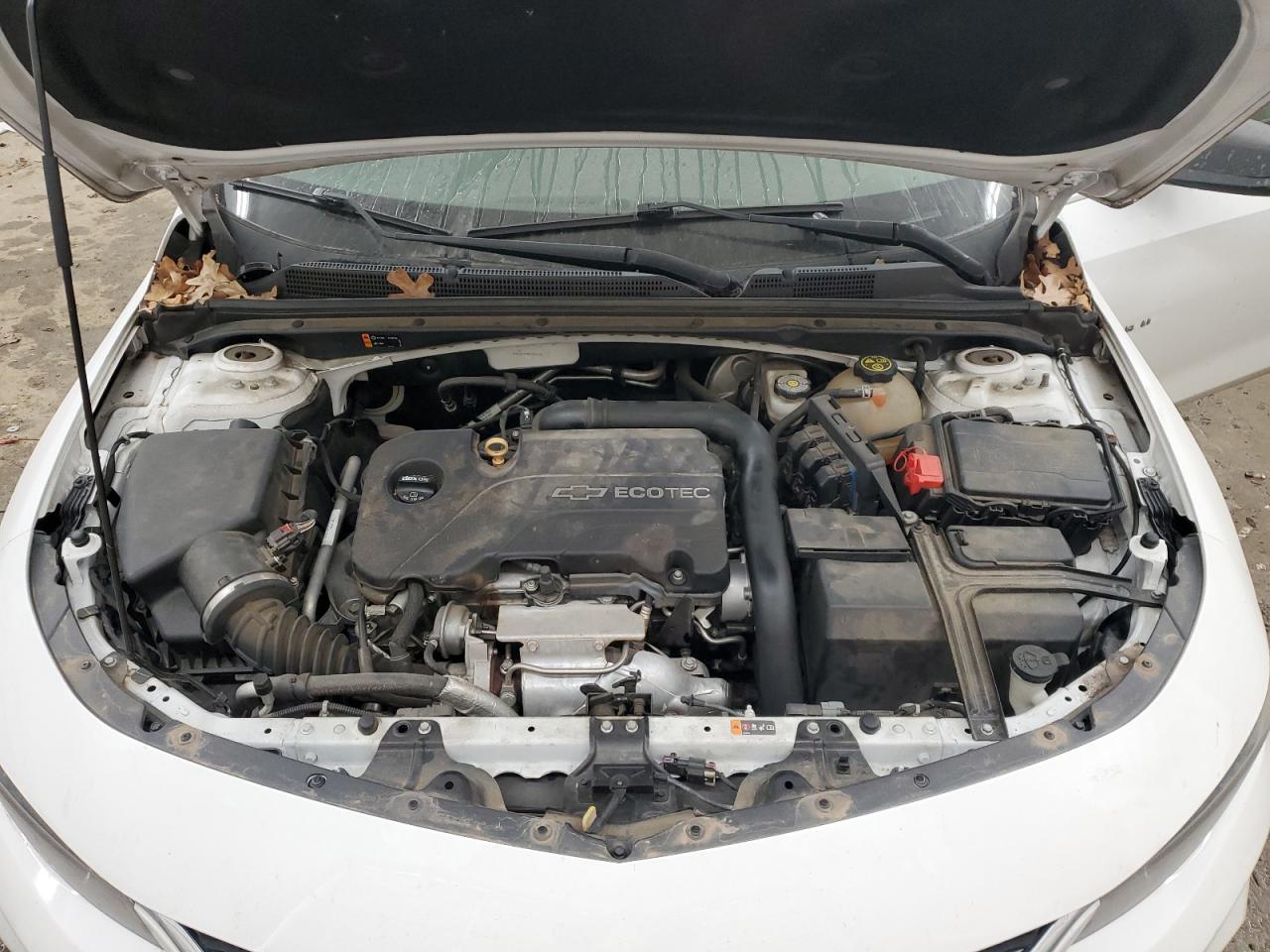 2016 Chevrolet Malibu - Image 11