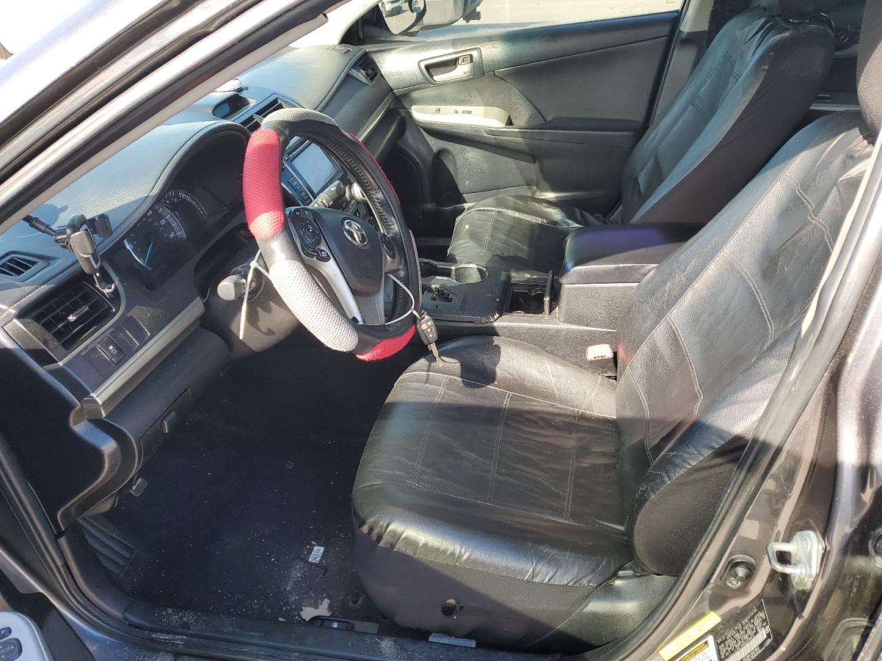 2014 Toyota Camry - Image 7