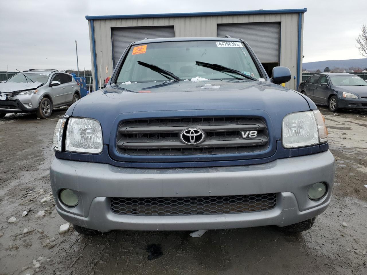 2004 Toyota Sequoia - Image 5