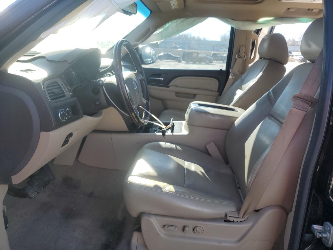 2014 GMC Yukon - Image 7