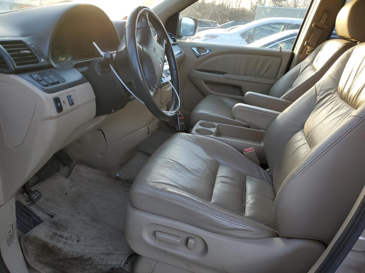2007 Honda Odyssey - Image 7