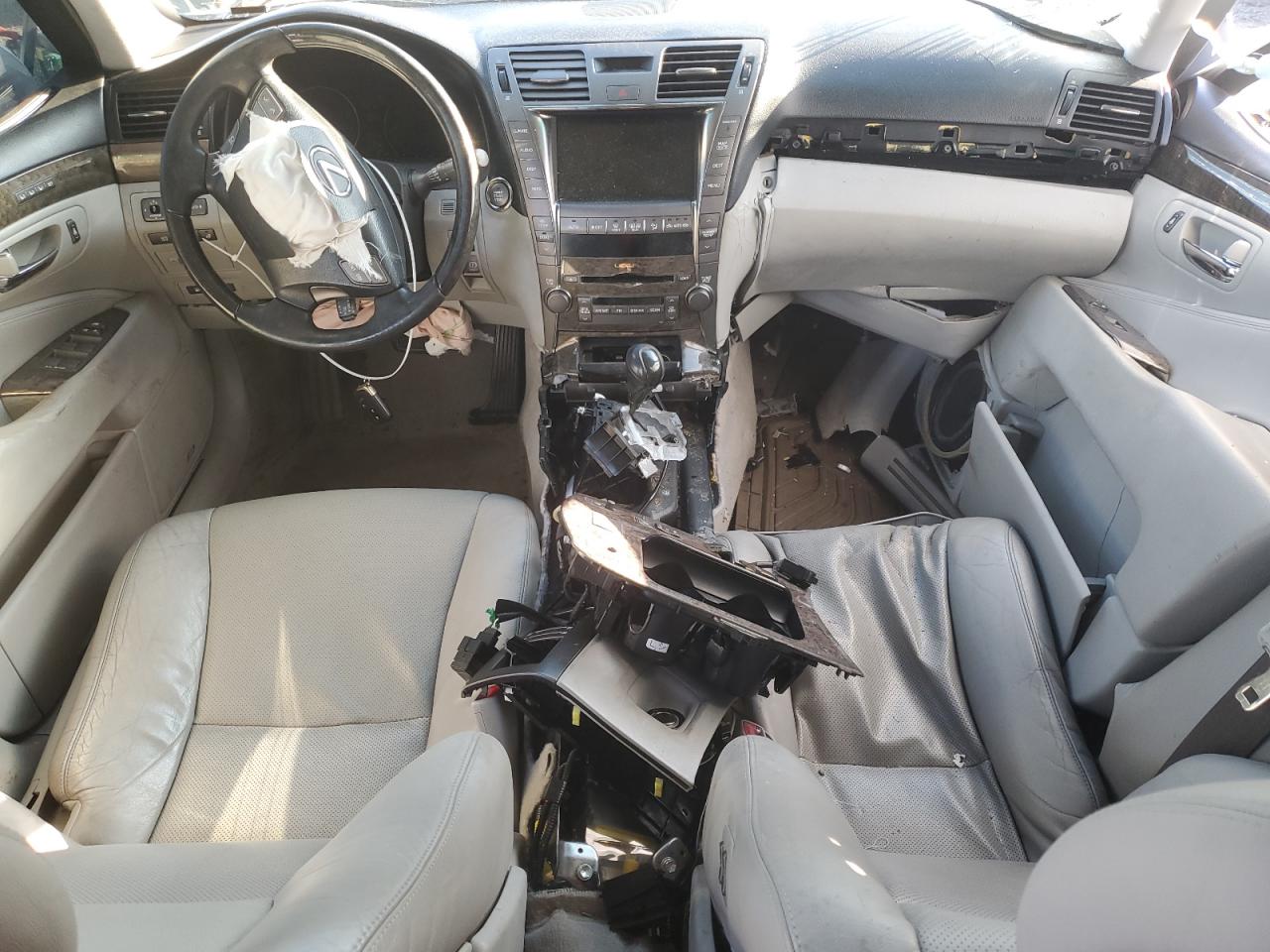 2008 Lexus LS - Image 8