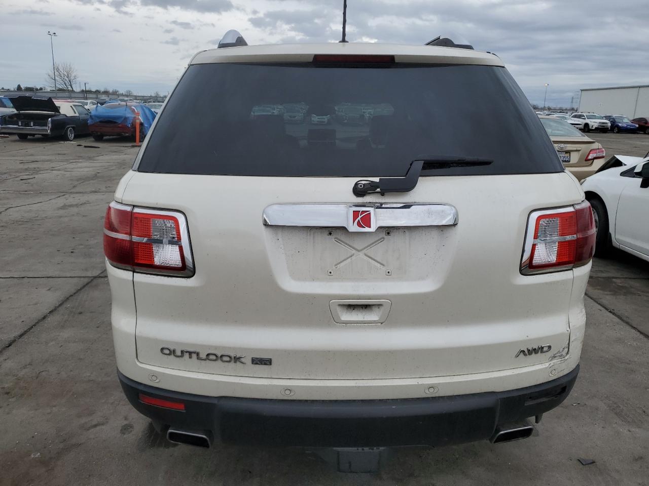 2007 Saturn Outlook - Image 6