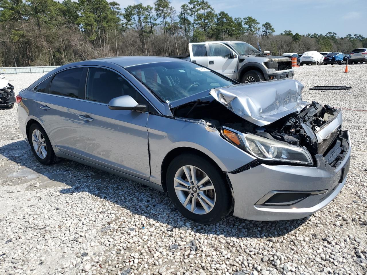 2017 Hyundai Sonata - Image 4