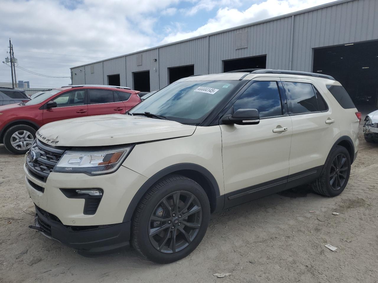 2018 Ford Explorer - Image 1