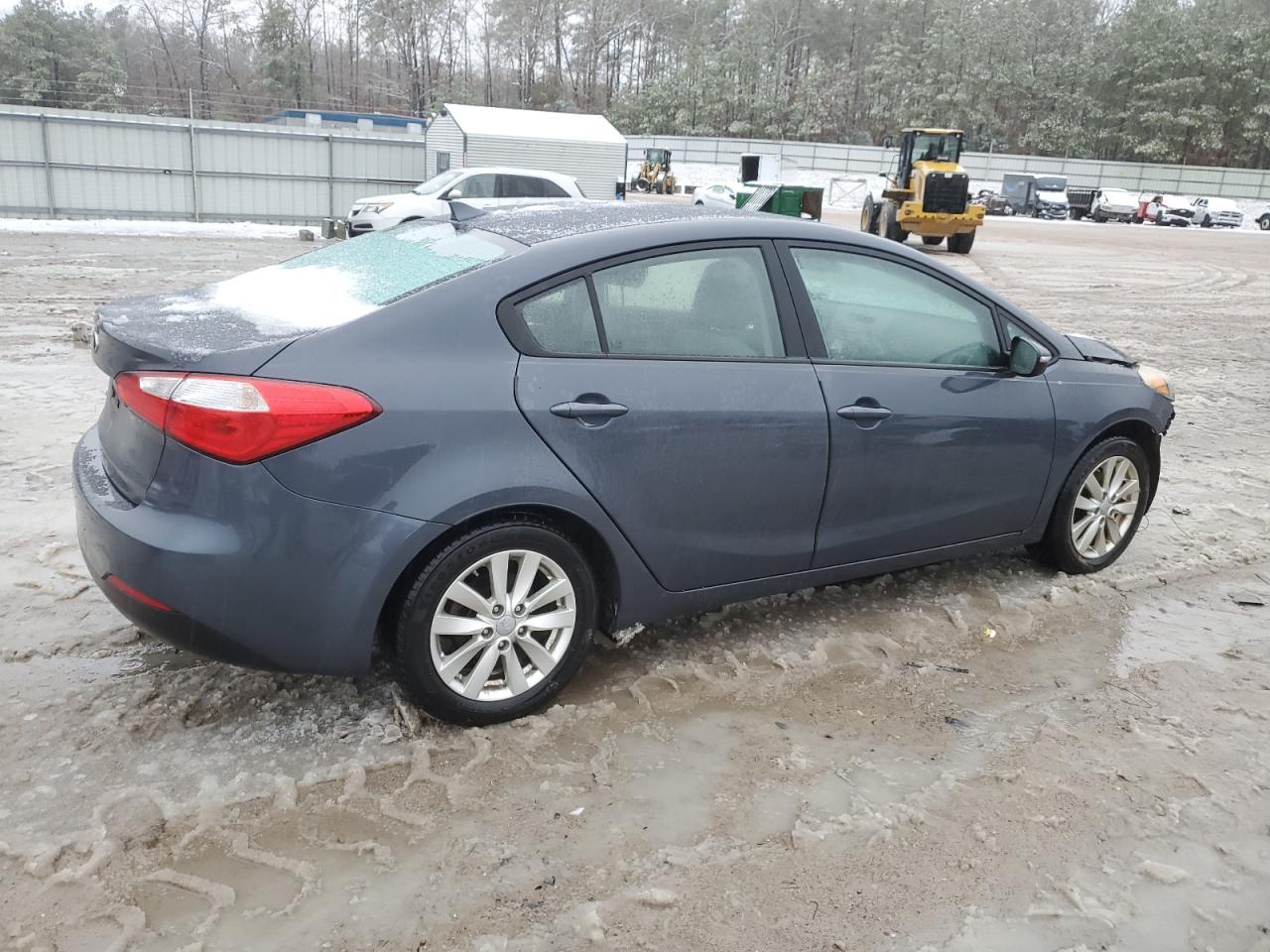 2016 Kia Forte - Image 3