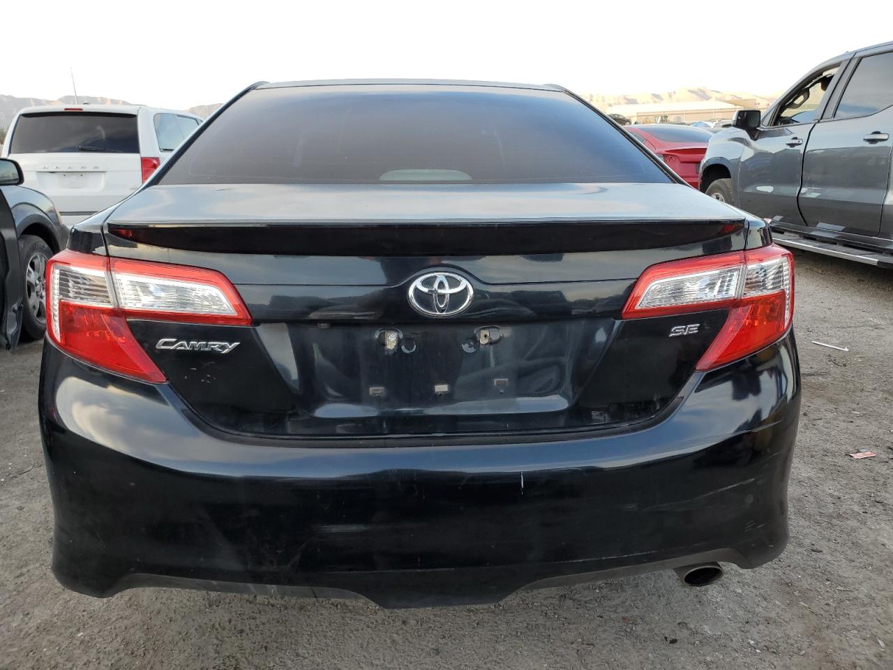 2014 Toyota Camry - Image 6