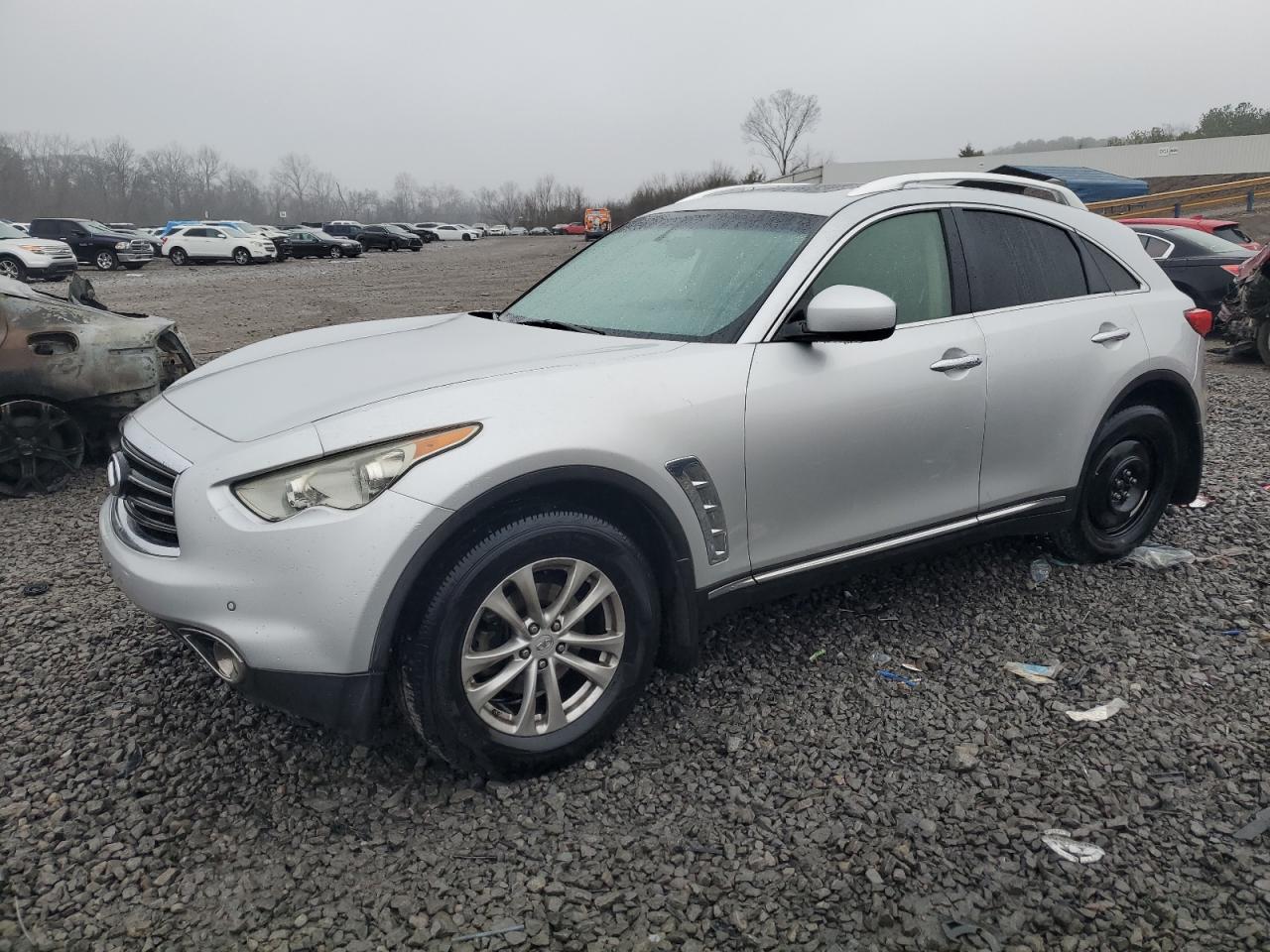 2013 INFINITI FX37