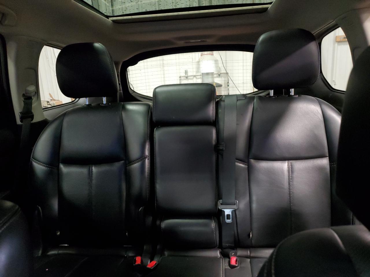 2014 Nissan Pathfinder - Image 10