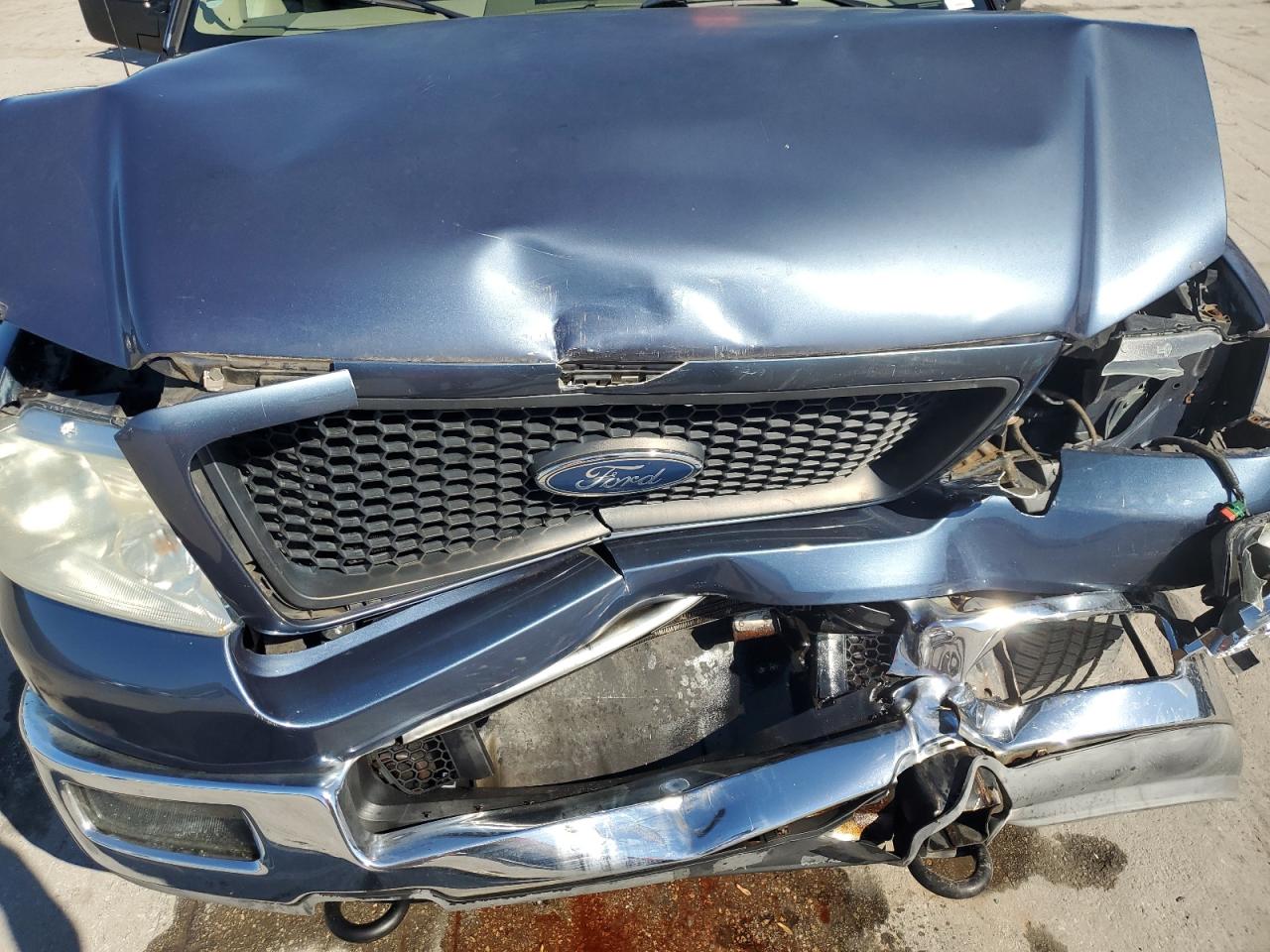 2004 Ford F-150 - Image 11
