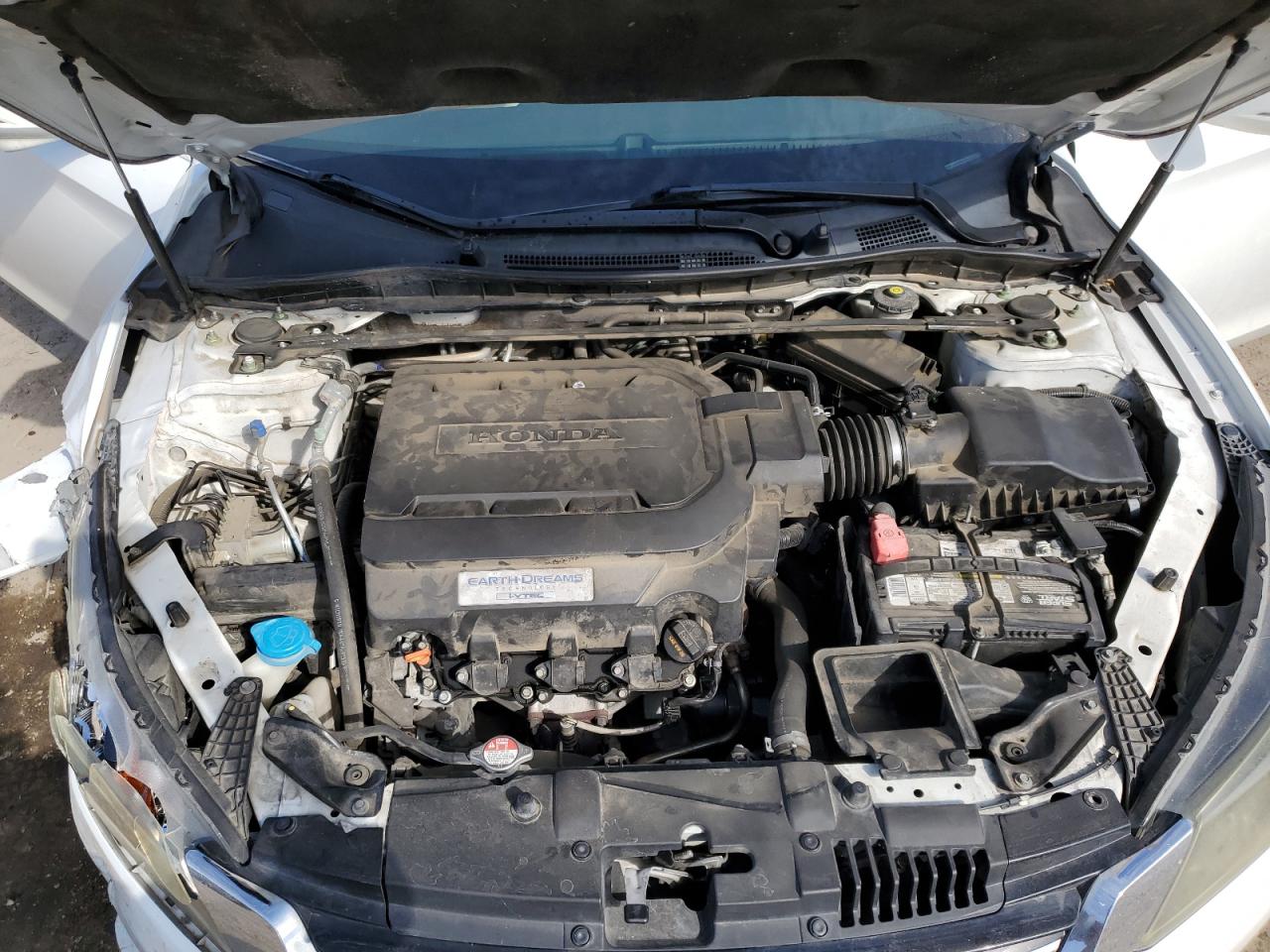 2015 Honda Accord - Image 12