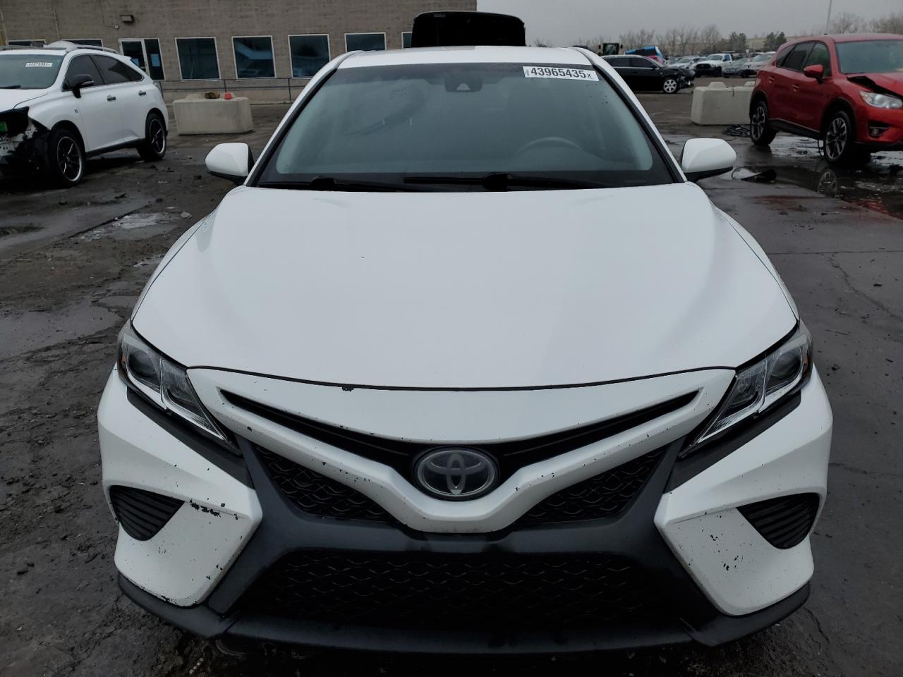 2018 Toyota Camry - Image 5