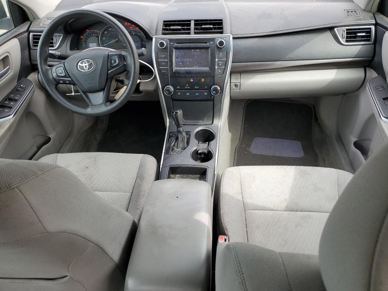 2015 Toyota Camry - Image 8