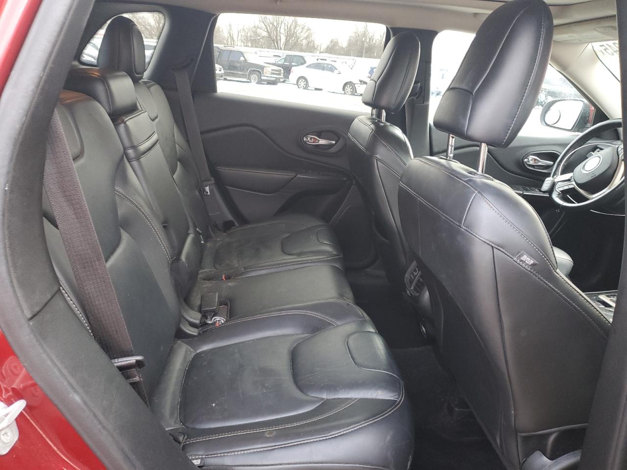 2015 Jeep Grand Cherokee - Image 11