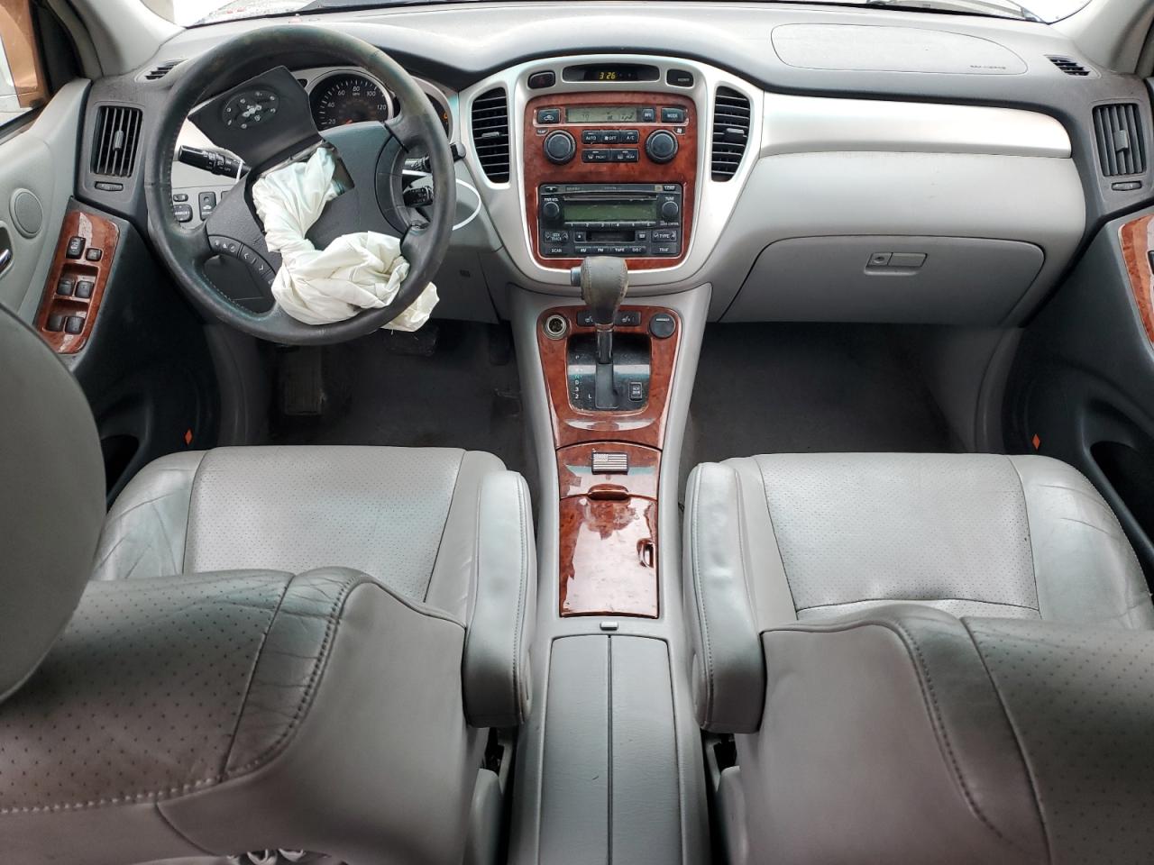 2005 Toyota Highlander - Image 8