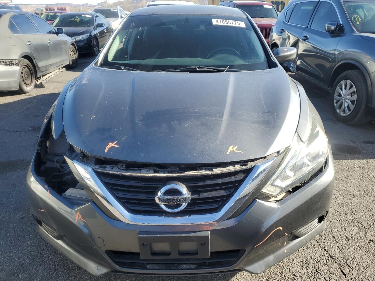 2016 Nissan Altima - Image 5