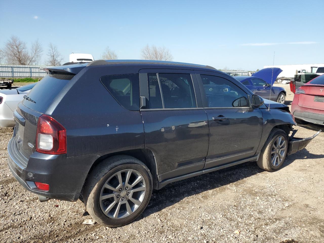 2016 Jeep Compass - Image 3