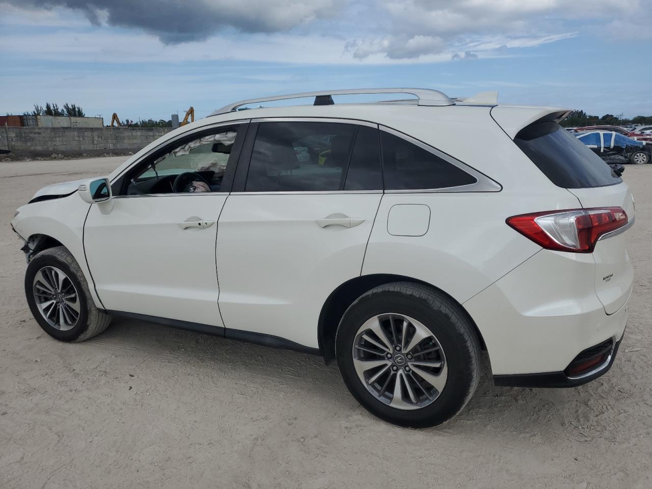 2017 Acura RDX - Image 2