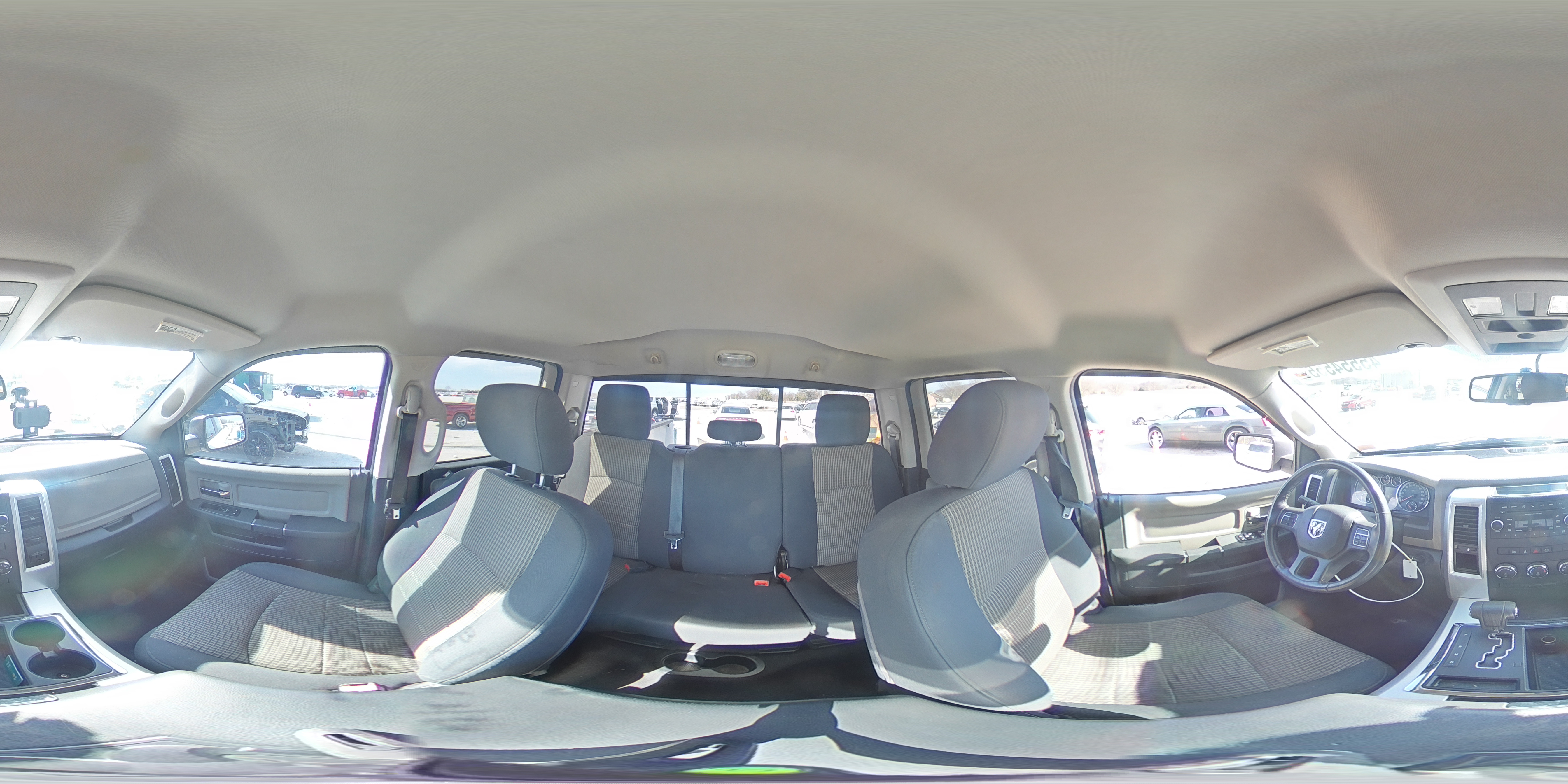 2012 Dodge RAM - Image 13