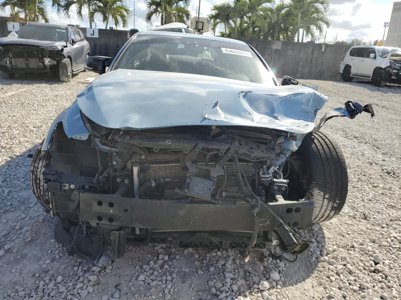 2021 Infiniti Q60 - Image 5