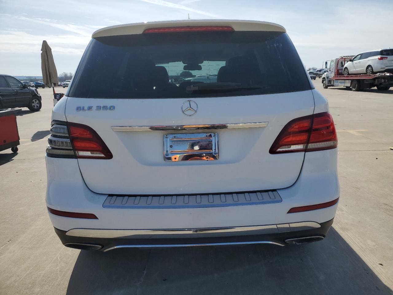 2016 Mercedes-Benz GLE - Image 6
