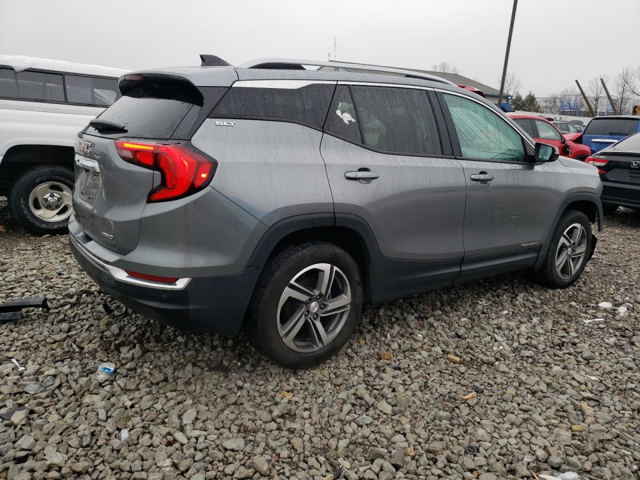 2020 GMC Terrain - Image 3