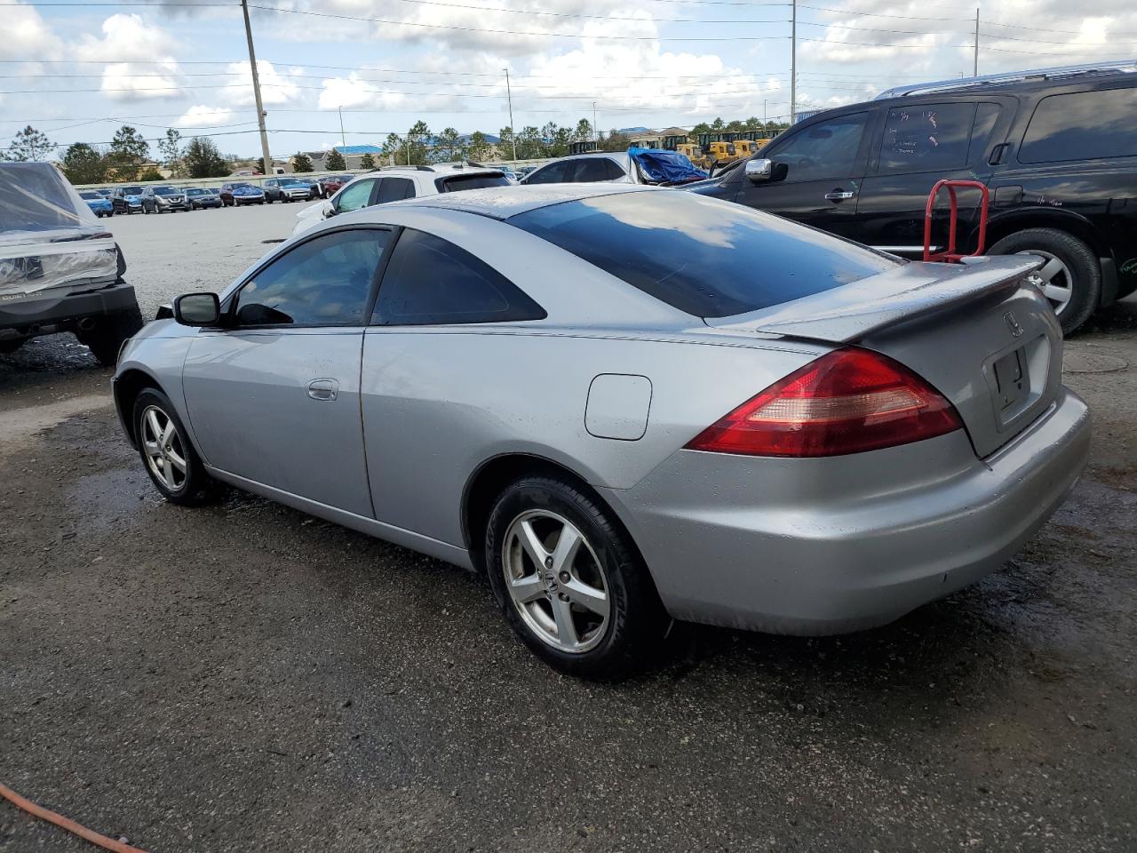 2003 Honda Accord - Image 2