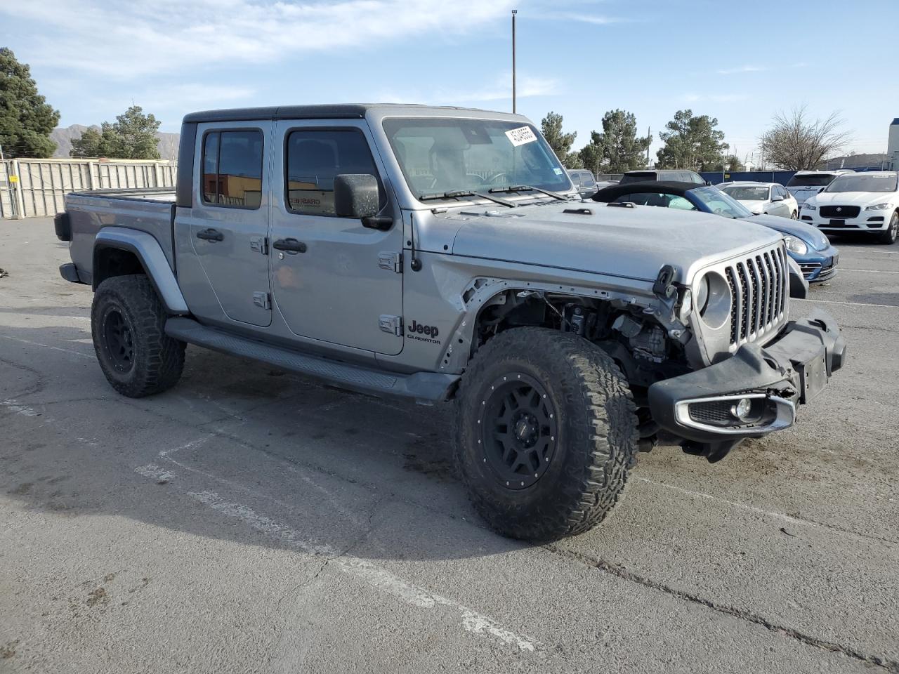 2021 Jeep Gladiator - Image 4