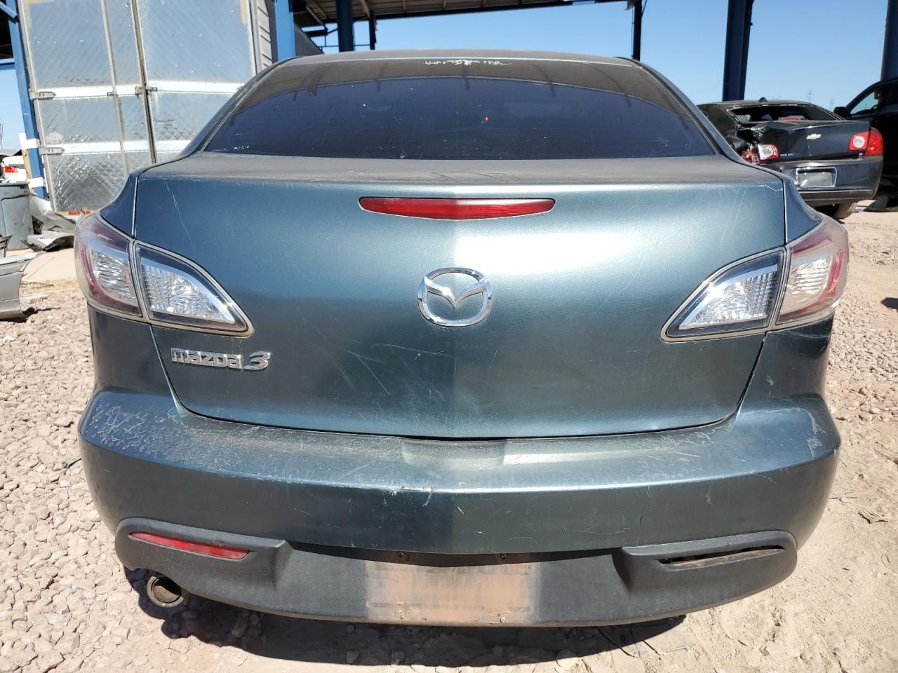 2010 Mazda 3 - Image 6