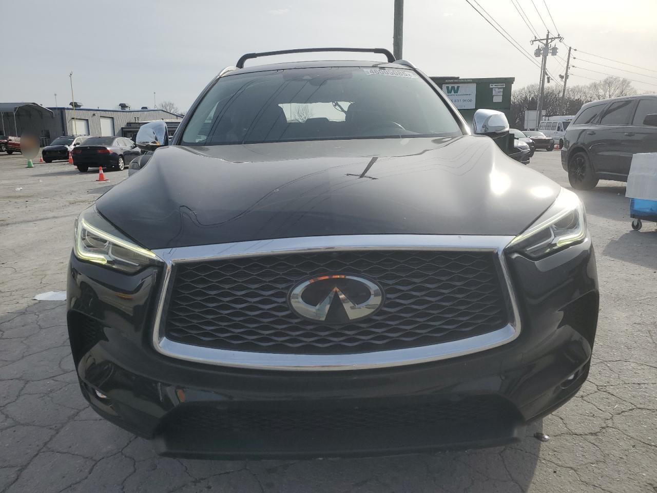 2019 Infiniti QX50 - Image 5